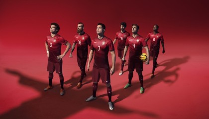 九游下载安装-“篮球+健康”公益项目在全国各地同步推动，增强青少年体魄，公益篮球的宣传语